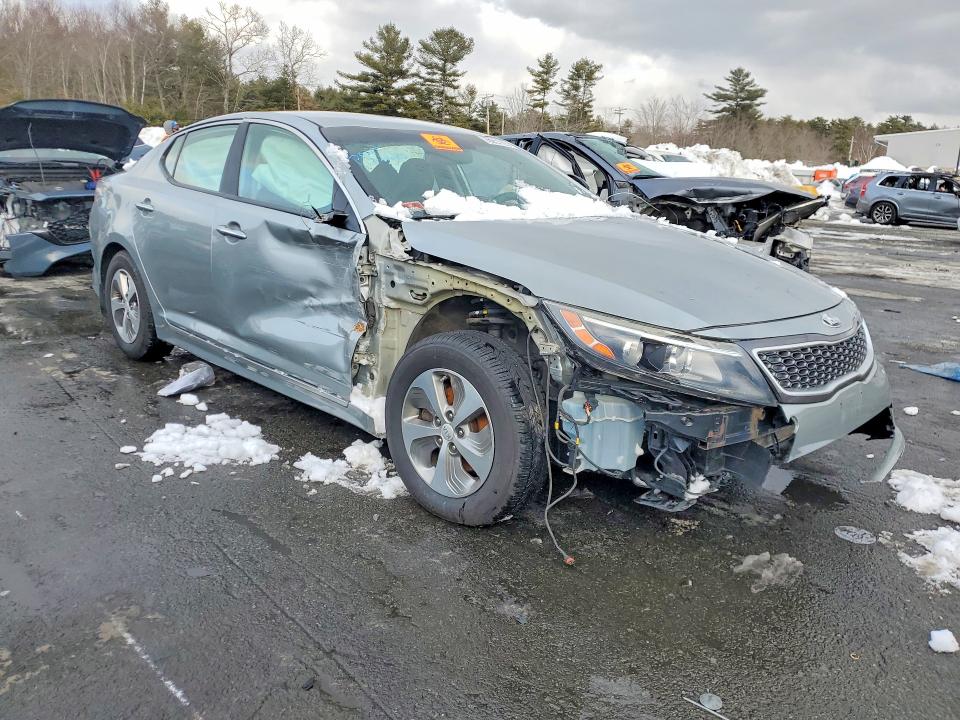 Zdjęcie 4 z aukcji – 2015 KIA OPTIMA z VIN KNAGM4AD4F5081511