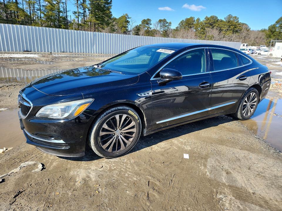 BUICK LACROSSE 2017 with VIN 1G4ZP5SS0HU163617 - Photo from auction