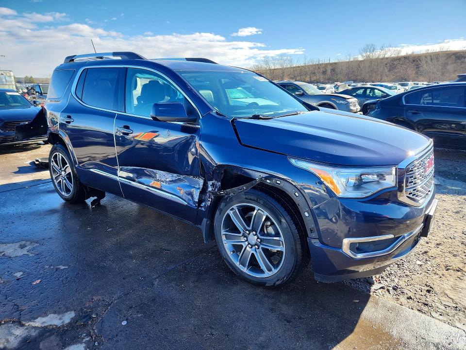 صورة رقم 4 من المزاد - 2018 GMC ACADIA مع VIN 1GKKNXLS7JZ149121