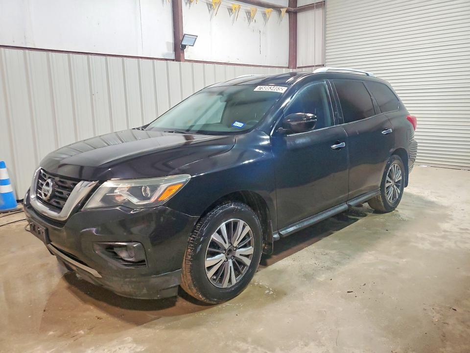 NISSAN PATHFINDER 2017 with VIN 5N1DR2MN0HC687429 - Photo from auction