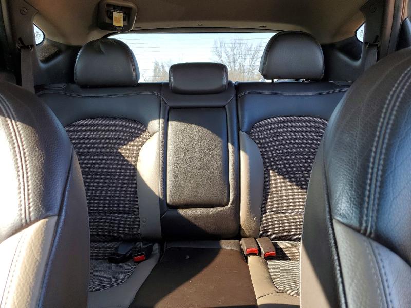 Photo 10 from auction – 2011 HYUNDAI TUCSON with VIN KM8JU3AC4BU205427
