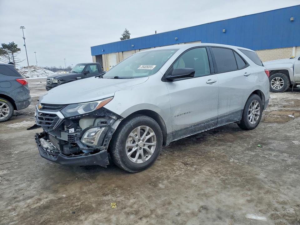 CHEVROLET EQUINOX 2019 with VIN 3GNAXHEV9KS620884 - Photo from auction