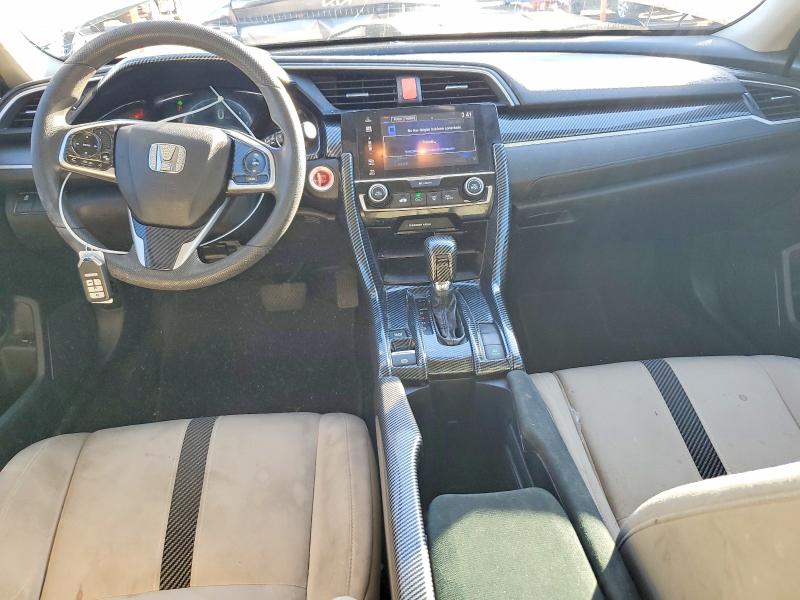 Photo 8 from auction – 2018 HONDA CIVIC with VIN 19XFC2F74JE038003