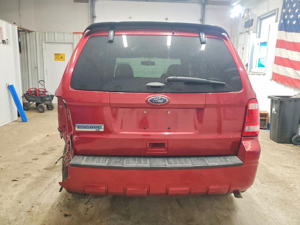 Photo 6 from auction – 2012 FORD ESCAPE XLT with VIN 1FMCU9D73CKB47303