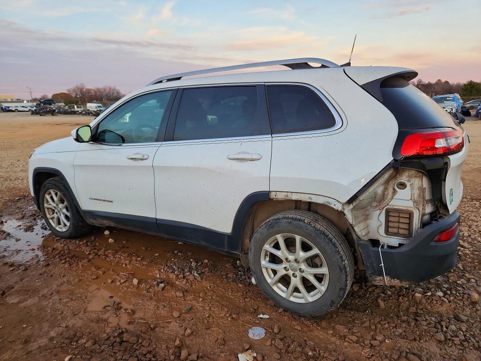 Photo 2 from auction – 2016 JEEP CHEROKEE with VIN 1C4PJLCS4GW259205