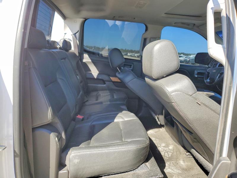 Photo 10 from auction – 2018 CHEVROLET SILVERADO with VIN 3GCPCSEJ1JG197342