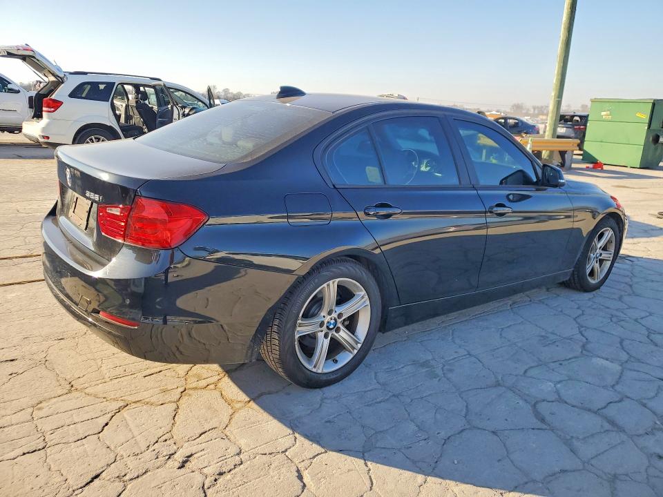 Photo 3 from auction – 2015 BMW 328 I with VIN WBA3A5C58FF608950