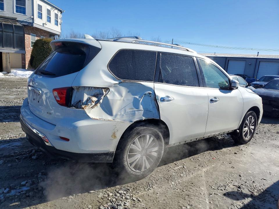 Photo 3 from auction – 2019 NISSAN PATHFINDER with VIN 5N1DR2MM1KC638562