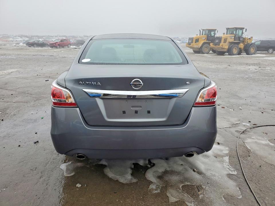 Photo 6 from auction – 2015 NISSAN ALTIMA 2.5 with VIN 1N4AL3AP3FC445743