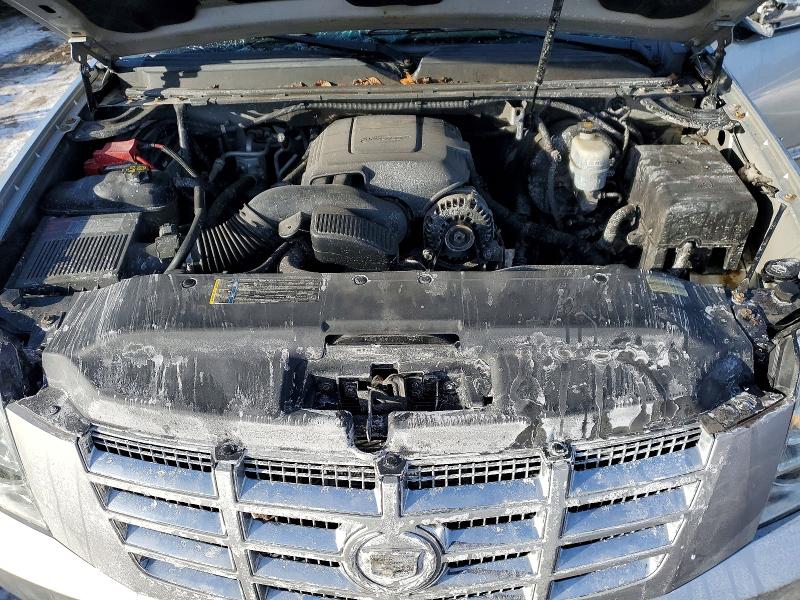 Photo 12 from auction – 2011 CADILLAC ESCALADE E with VIN 1GYS4JEF6BR104677
