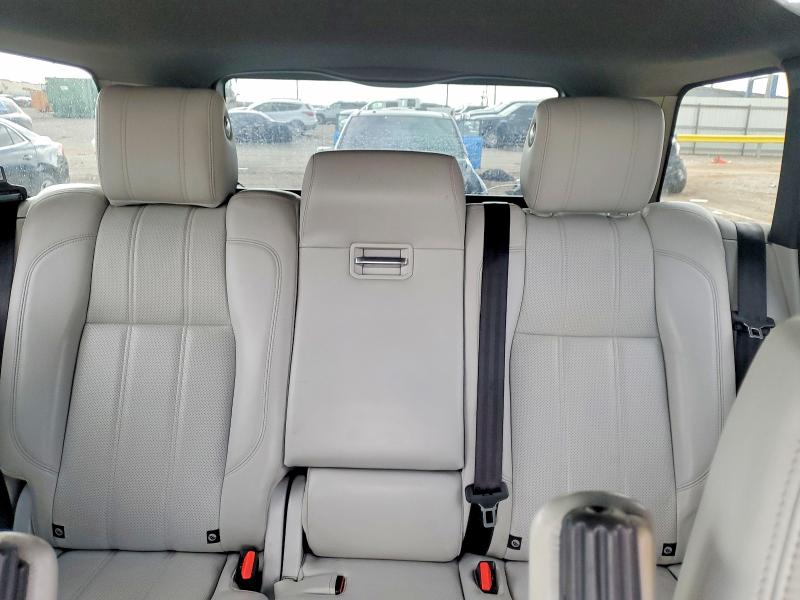 Photo 10 from auction – 2016 LAND ROVER RANGE ROVER with VIN SALGS2PFXGA291571