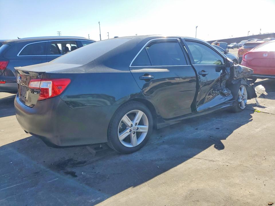 Zdjęcie 3 z aukcji – 2012 TOYOTA CAMRY z VIN 4T1BF1FKXCU058342