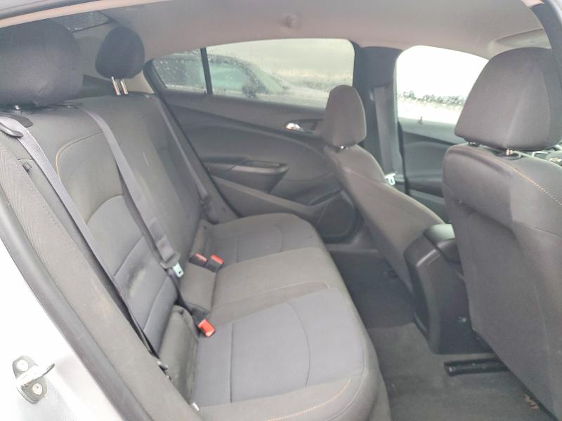 Photo 10 from auction – 2017 CHEVROLET CRUZE LS with VIN 1G1BC5SM8H7236372