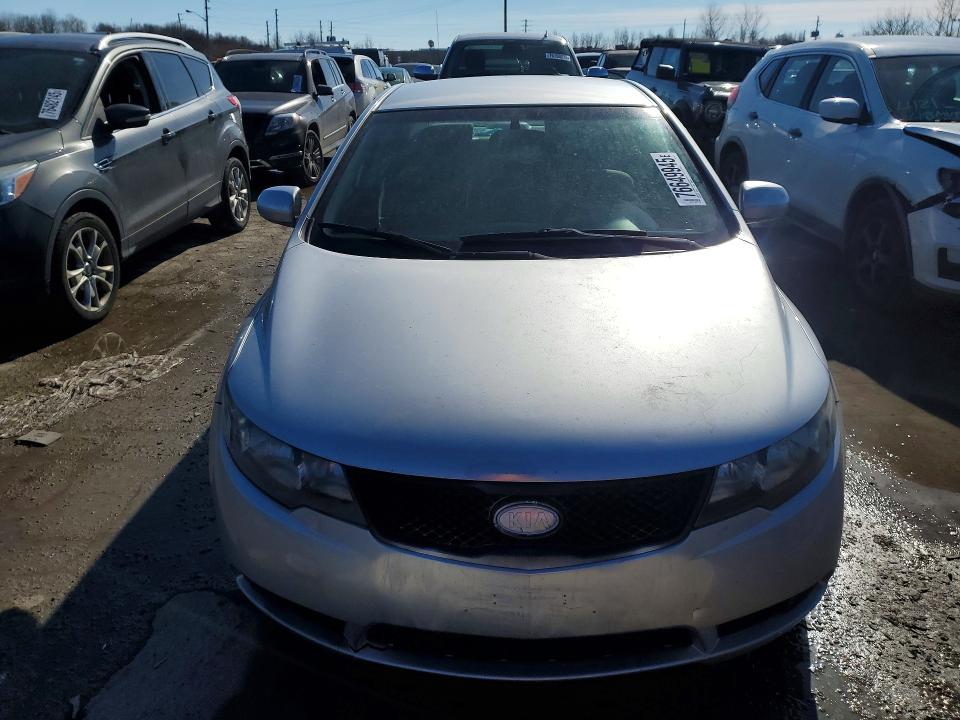 Photo 5 from auction – 2010 KIA FORTE with VIN KNAFT4A28A5260124