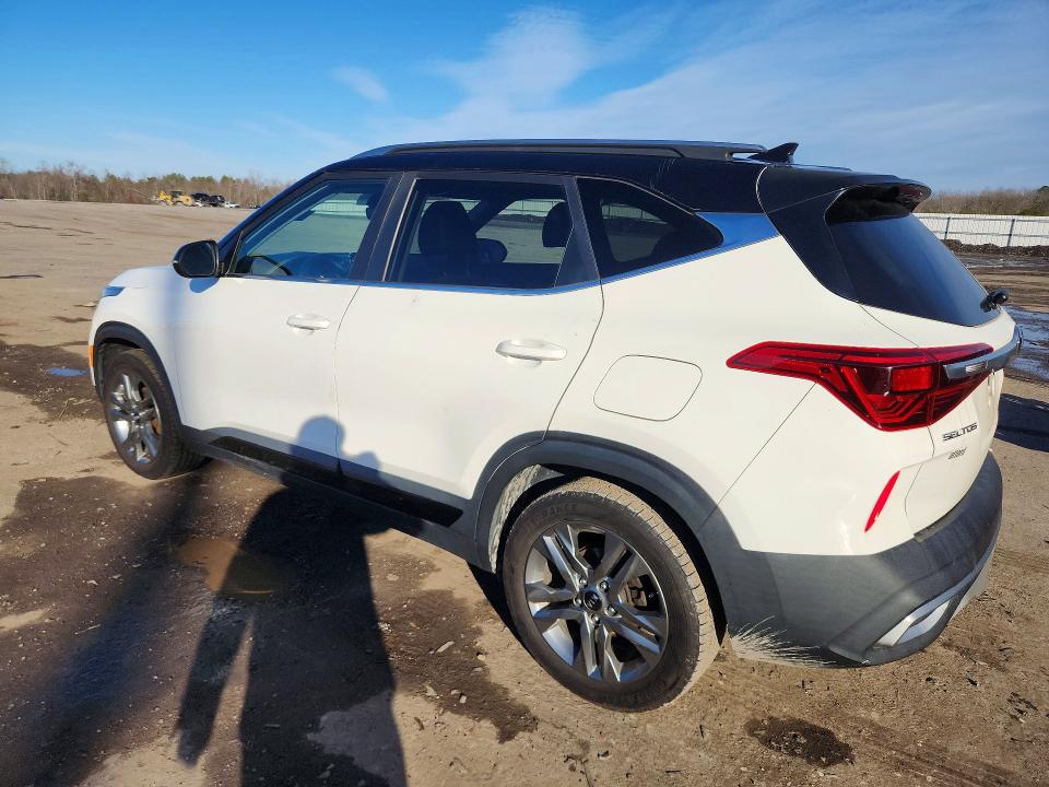 Photo 2 from auction – 2021 KIA SELTOS with VIN KNDEU2AA2M7055124