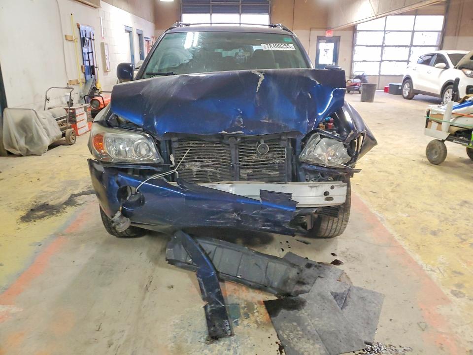 Photo 5 from auction – 2005 TOYOTA HIGHLANDER with VIN JTEEP21A550091502