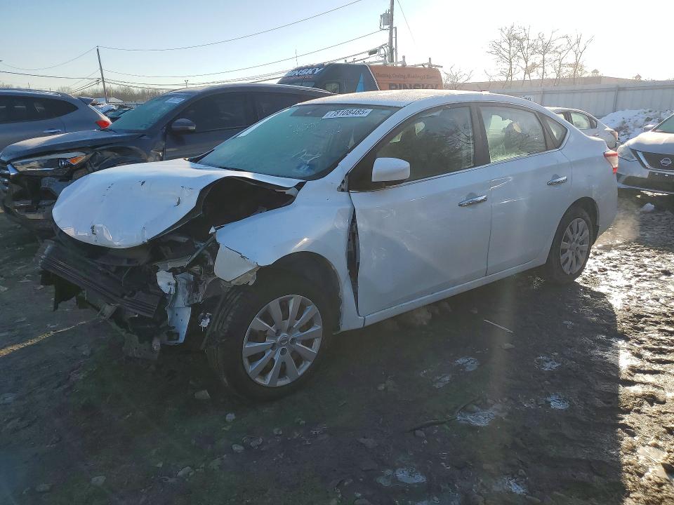 Photo 1 from auction – 2015 NISSAN SENTRA with VIN 3N1AB7AP2FY348712