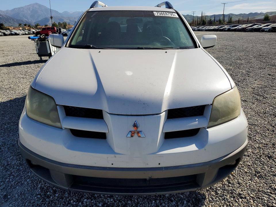 Photo 5 from auction – 2003 MITSUBISHI OUTLANDER with VIN JA4LZ41G43U116847