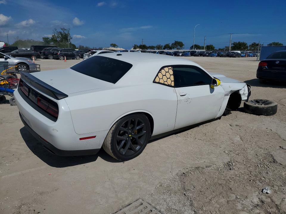 Photo 3 from auction – 2019 DODGE CHALLENGER with VIN 2C3CDZJG1KH566818