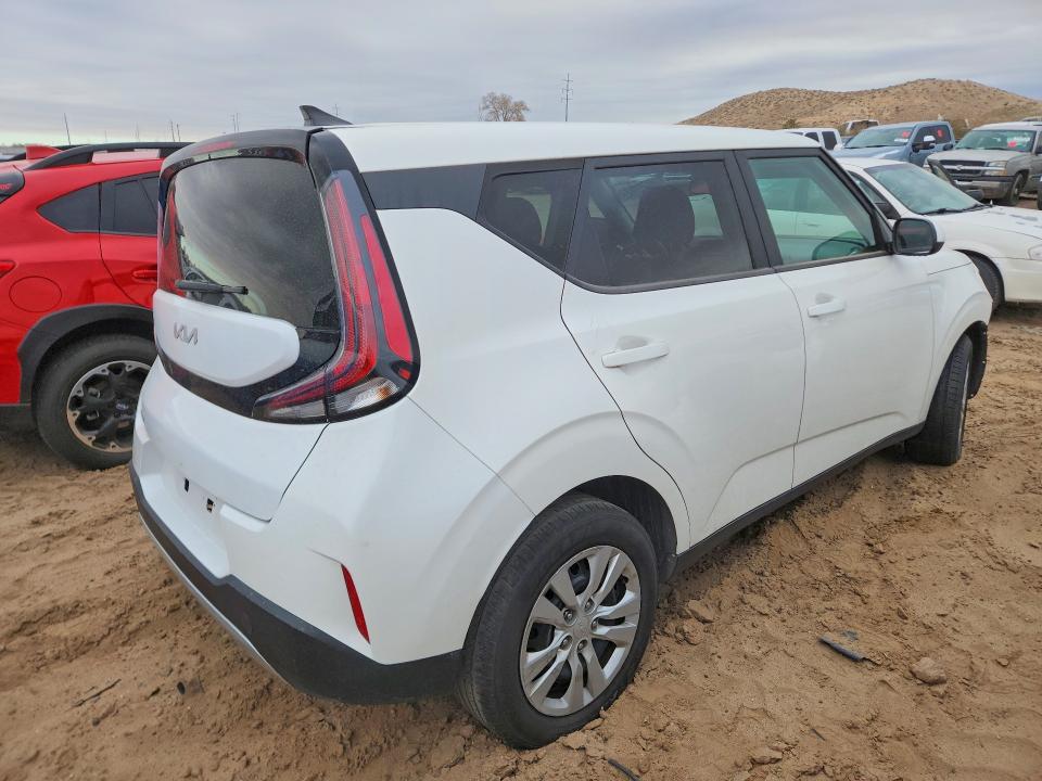 Photo 3 from auction – 2023 KIA SOUL with VIN KNDJ23AU8P7843530