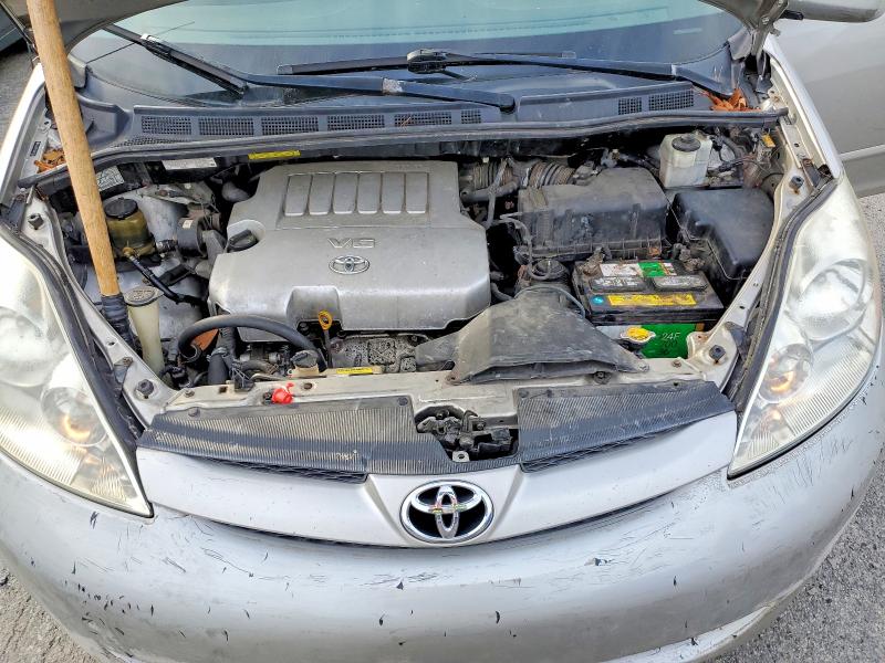 Photo 12 from auction – 2008 TOYOTA SIENNA with VIN 5TDZK22C18S217084
