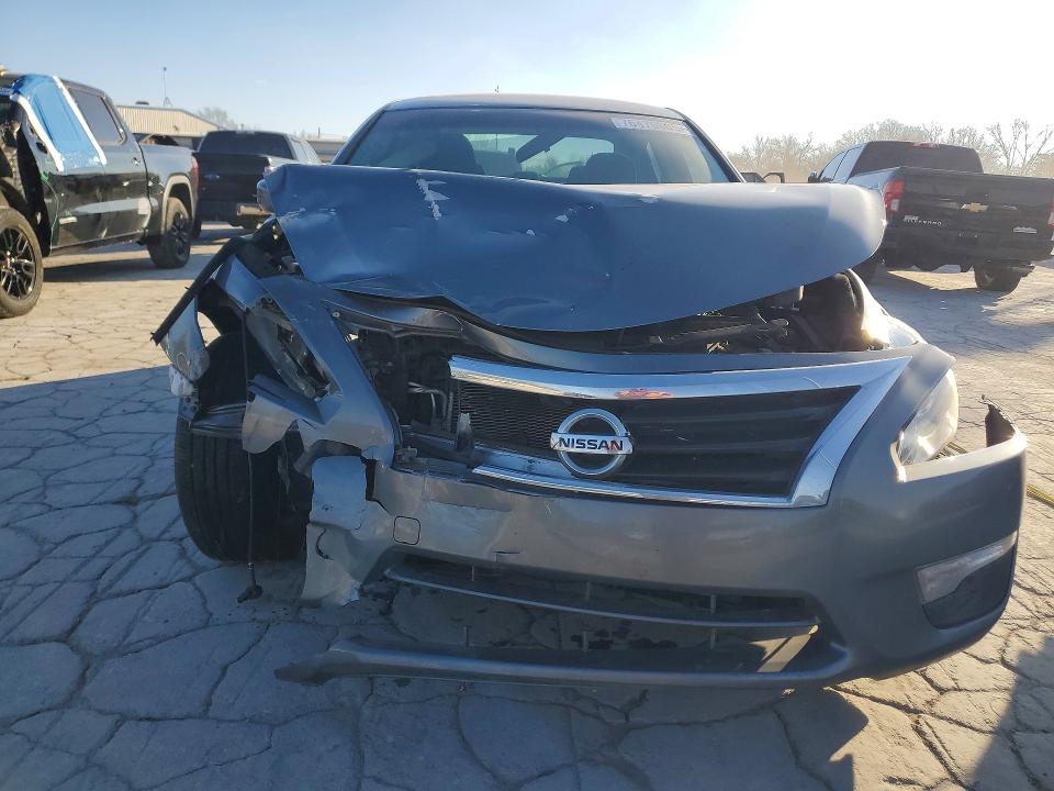 Photo 5 from auction – 2015 NISSAN ALTIMA with VIN 1N4AL3AP6FC437104