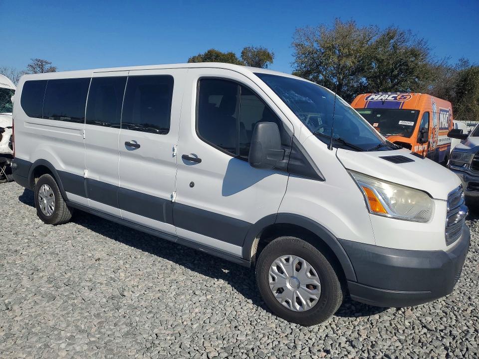 Photo 4 from auction – 2017 FORD TRANSIT T- with VIN 1FBZX2ZM5HKB08008