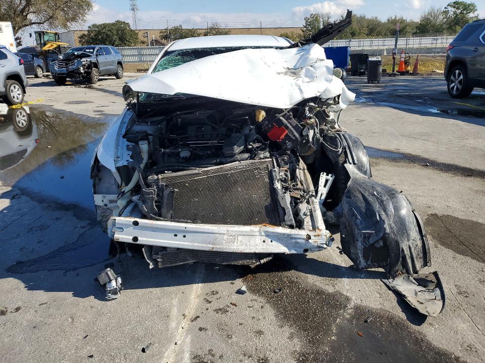 Photo 5 from auction – 2015 FORD TAURUS POL with VIN 1FAHP2L88FG148950