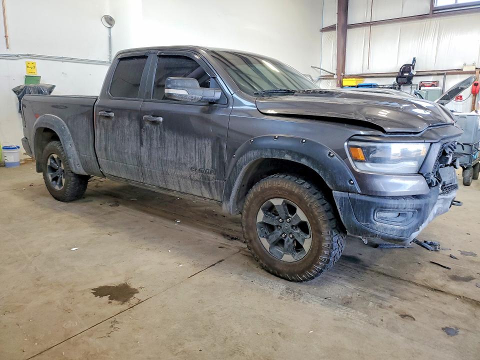Photo 4 from auction – 2019 RAM 1500 with VIN 1C6SRFET1KN569344