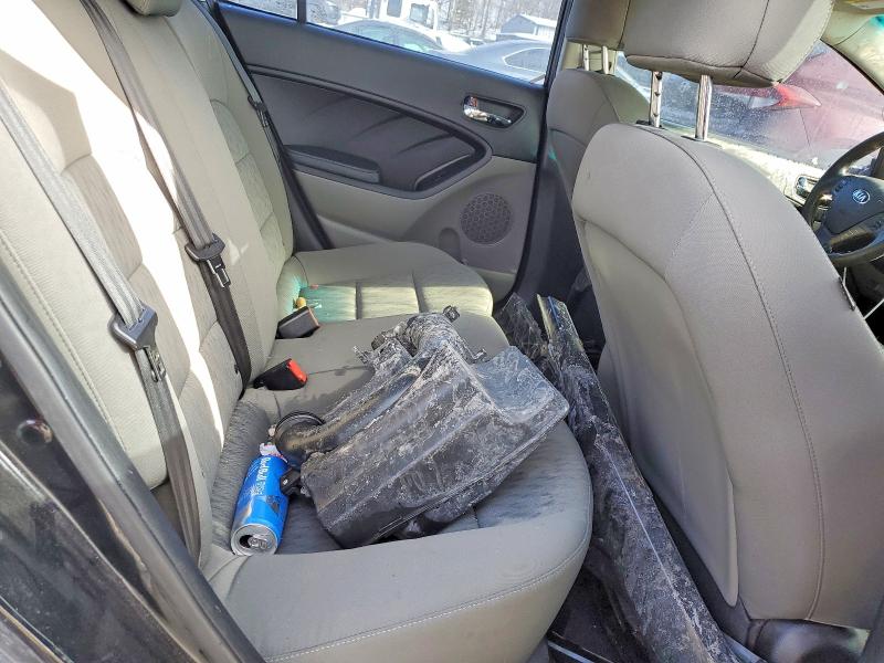Photo 10 from auction – 2016 KIA FORTE LX with VIN KNAFK4A69G5534672
