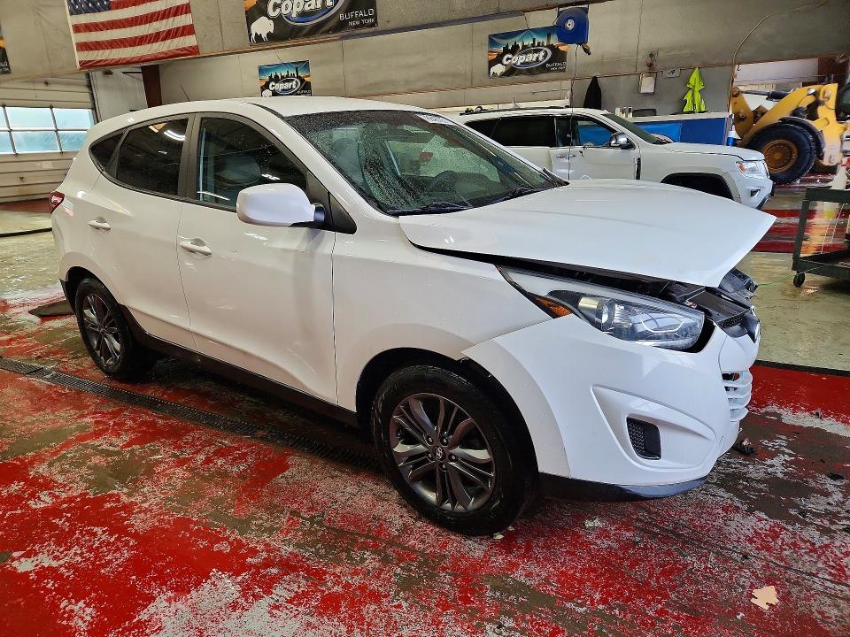 Photo 4 from auction – 2015 HYUNDAI TUCSON with VIN KM8JTCAF0FU104467