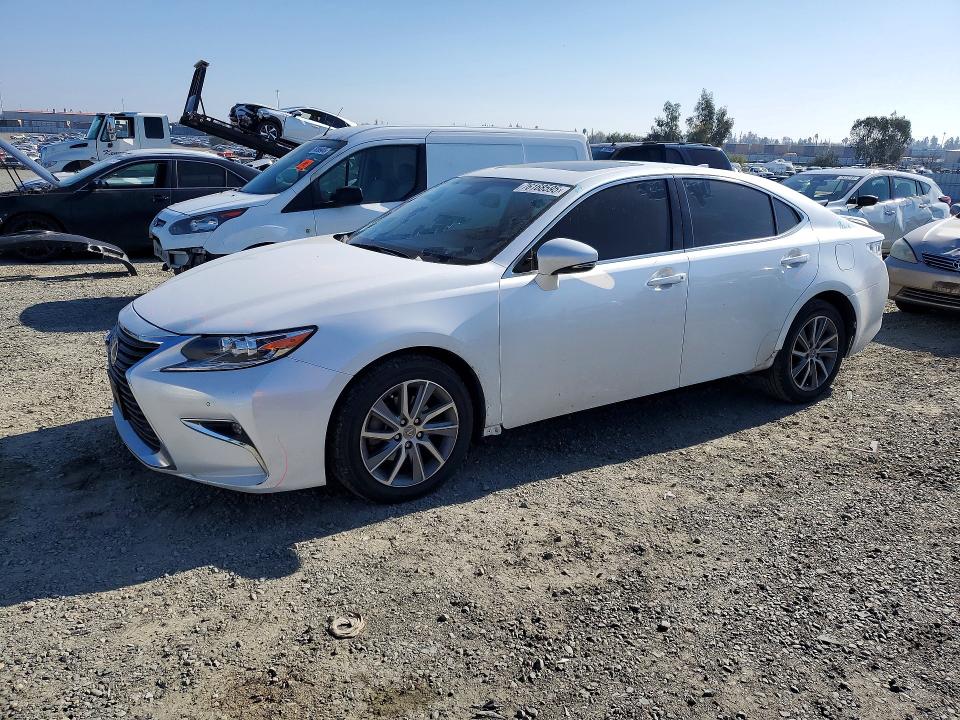 LEXUS ES 300H 2016 with VIN JTHBW1GG1G2107264 - Photo from auction