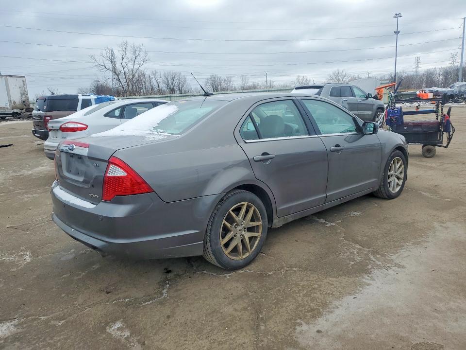 Photo 3 from auction – 2011 FORD FUSION with VIN 3FAHP0JG2BR172565