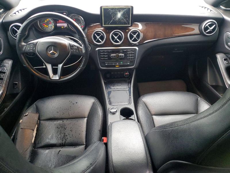 Photo 8 from auction – 2014 MERCEDES-BENZ CLA with VIN WDDSJ4EB8EN025607