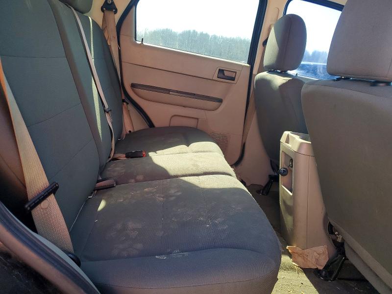 Photo 11 from auction – 2011 FORD ESCAPE with VIN 1FMCU0C70BKB79931