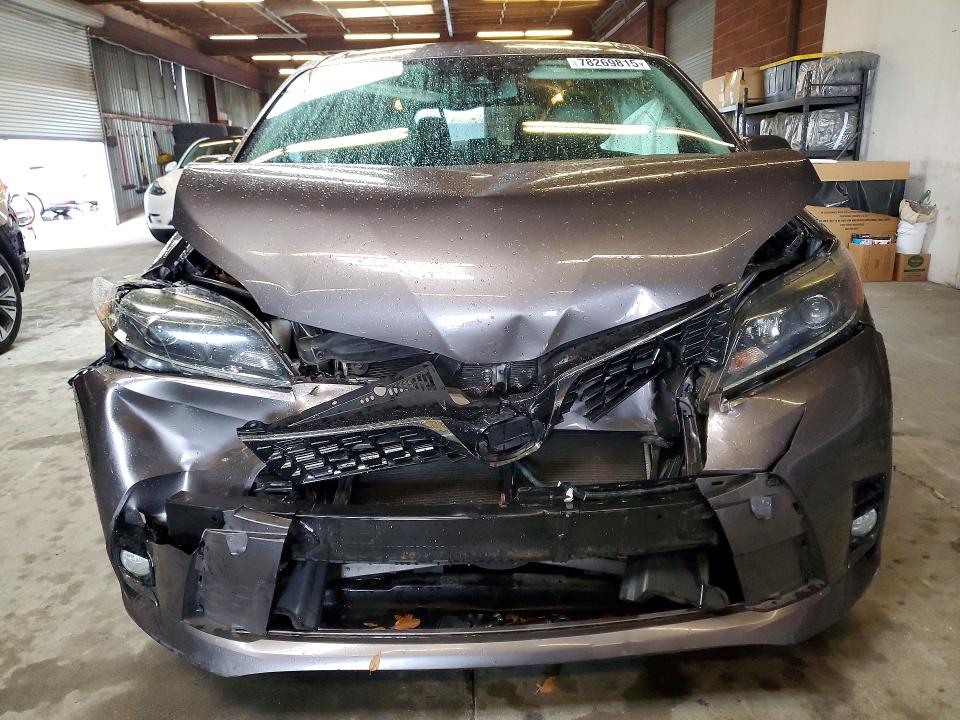 Photo 5 from auction – 2020 TOYOTA SIENNA with VIN 5TDXZ3DC9LS083522