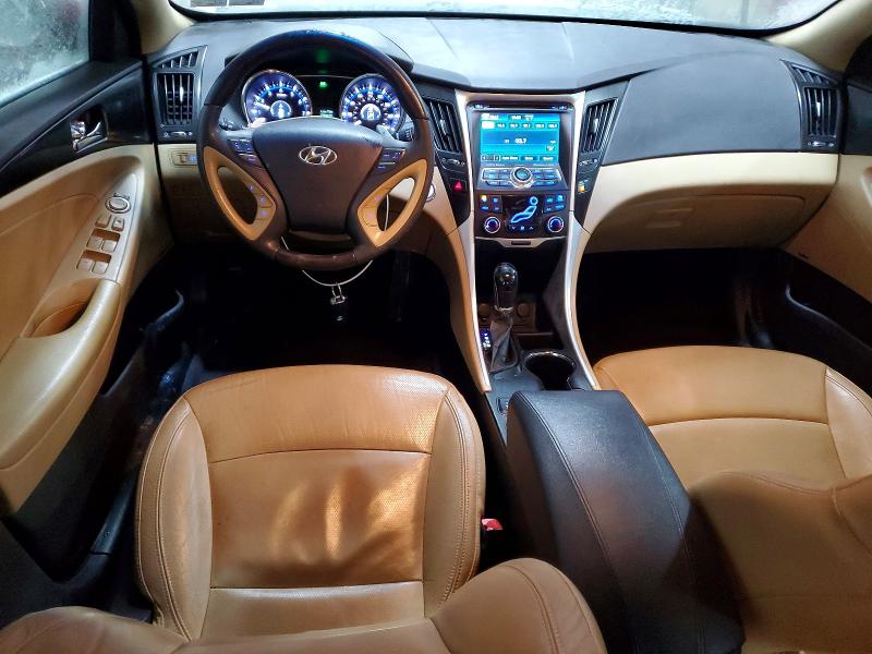 Photo 8 from auction – 2012 HYUNDAI SONATA SE with VIN 5NPEC4AB5CH391660