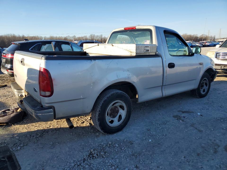 Photo 3 from auction – 1998 FORD F150 with VIN 1FTZF1722WNA37209