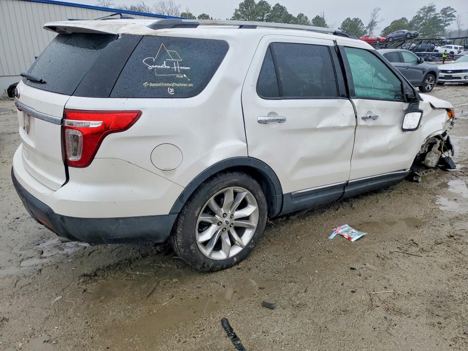 Photo 3 from auction – 2013 FORD EXPLORER with VIN 1FM5K7F88DGA77780