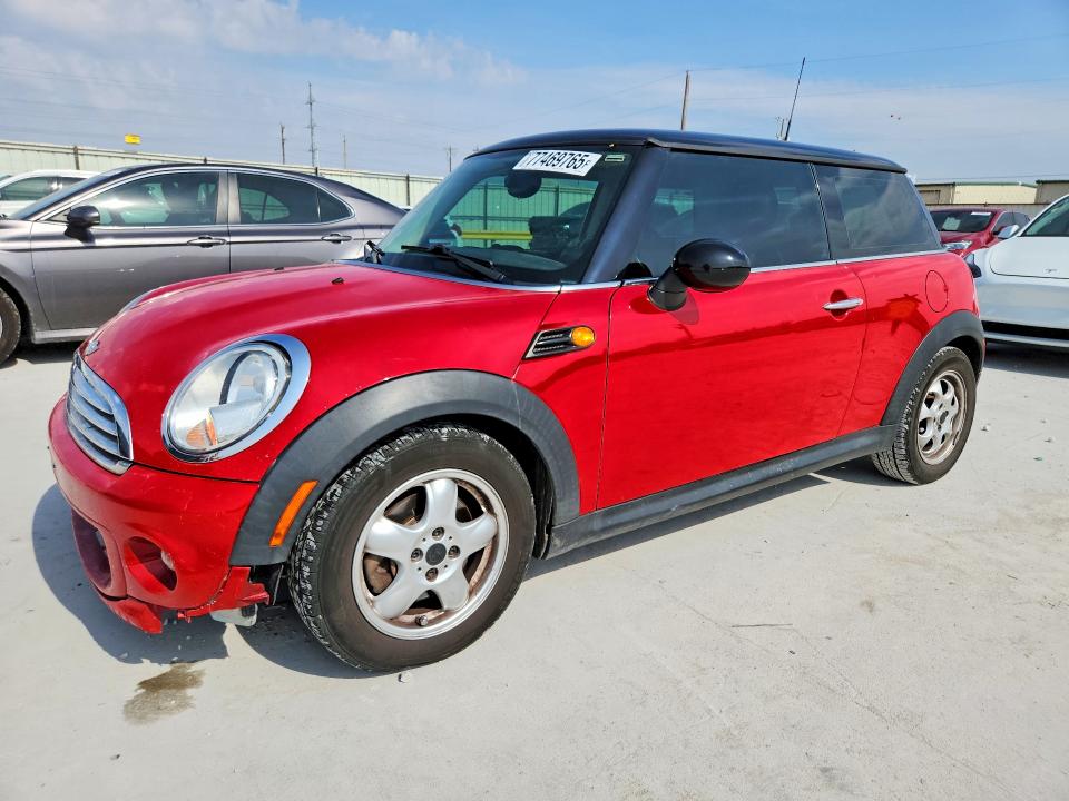 MINI COOPER 2011 with VIN WMWSU3C54BT251060 - Photo from auction