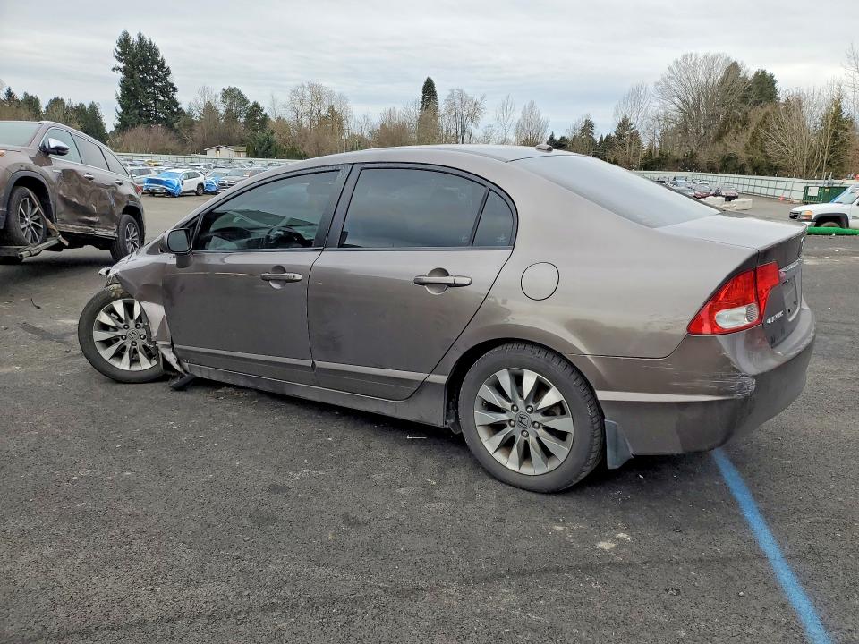 Photo 2 from auction – 2009 HONDA CIVIC with VIN 19XFA16989E035974