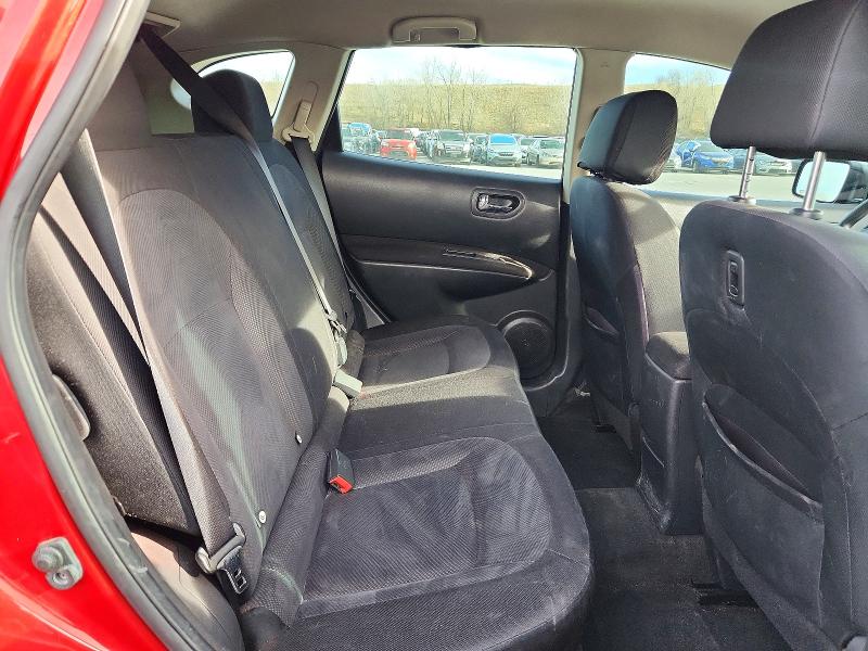 Photo 11 from auction – 2015 NISSAN ROGUE SELECT with VIN JN8AS5MT2FW156728