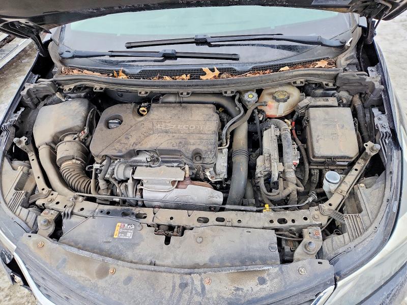 Photo 11 from auction – 2018 CHEVROLET CRUZE with VIN 1G1BE5SM6J7109345