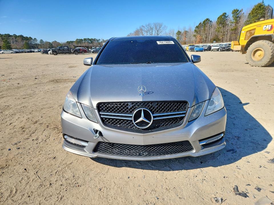 Photo 5 from auction – 2013 MERCEDES-BENZ E with VIN WDDHF5KB5DA674230