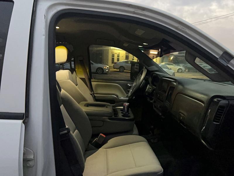 Photo 5 from auction – 2017 CHEVROLET SILVERADO with VIN 1GC2KUEY2HZ311817
