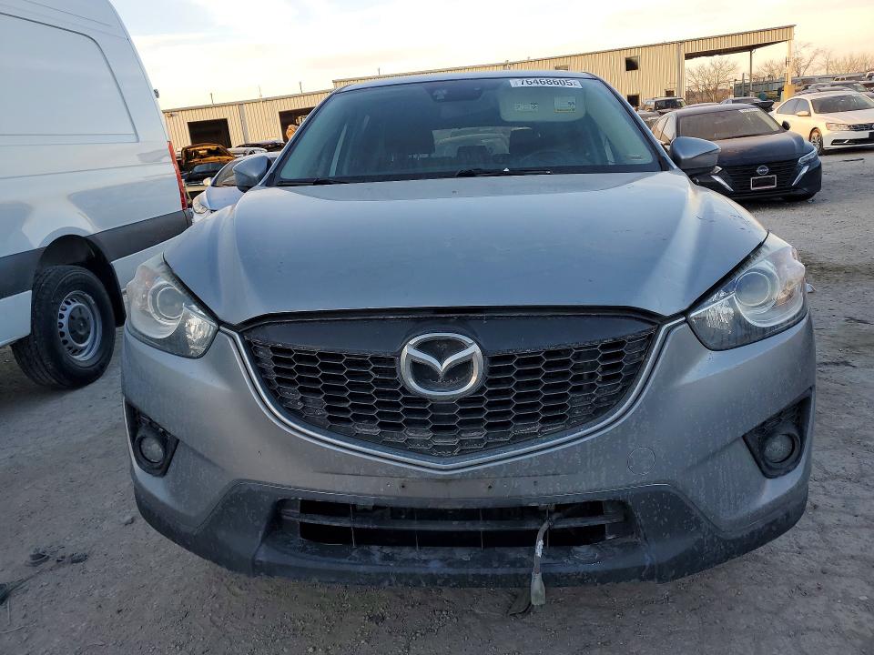 Снимка 5 от търг – 2015 MAZDA CX-5 с VIN JM3KE4DY2F0553444