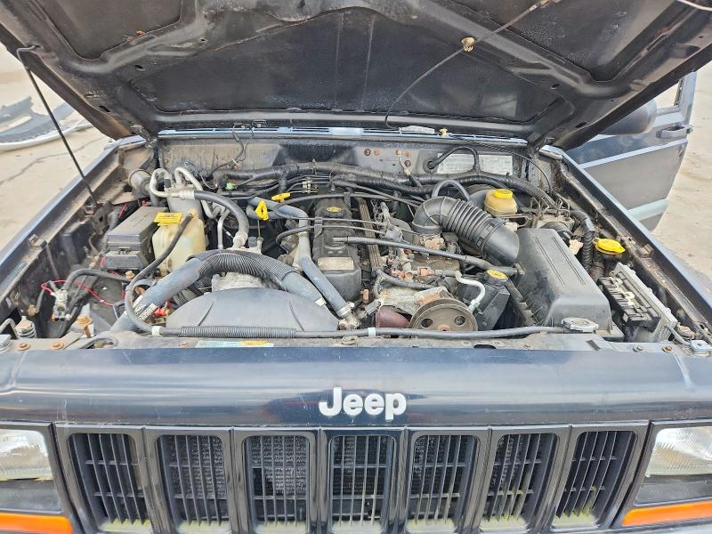 Foto 12 de la subasta – 2001 JEEP CHEROKEE con VIN 1J4FF48SX1L513739