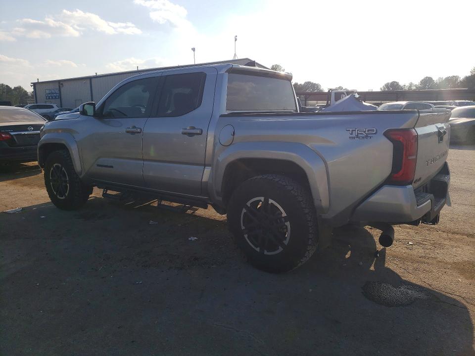 Zdjęcie 2 z aukcji – 2024 TOYOTA TACOMA z VIN 3TMLB5JN8RM024071