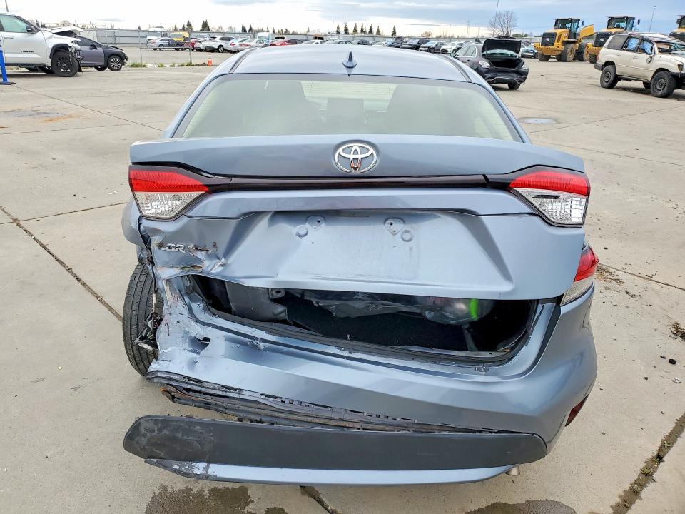 Photo 6 from auction – 2020 TOYOTA COROLLA with VIN JTDEPRAE6LJ028433