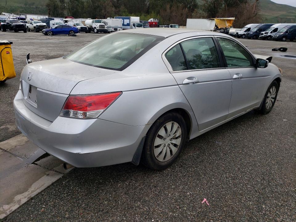 Photo 3 from auction – 2009 HONDA ACCORD with VIN JHMCP26359C013956